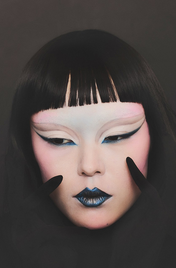 フリー　岩上 亜矢